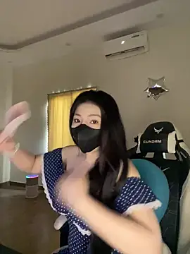 MiMi 0293 online show from July 13, 2026, 8:46 am