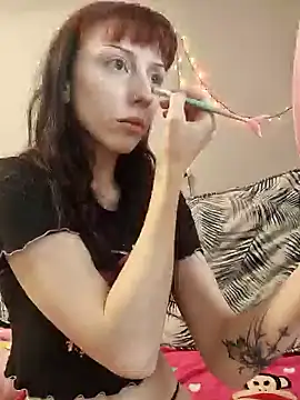 Snapshot of _Alice_0-0 chatting on October 11, 2025, 8:15 am  Alice 0-0 online show from October 11, 2025, 8:15 am