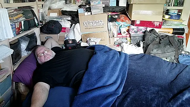 hadeszeuss2 online show from March 22, 2026, 2:29 pm