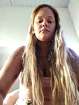 Snapshot of perolaar chatting on March 8, 2025, 9:17 am perolaar online show from March 8, 2025, 9:17 am