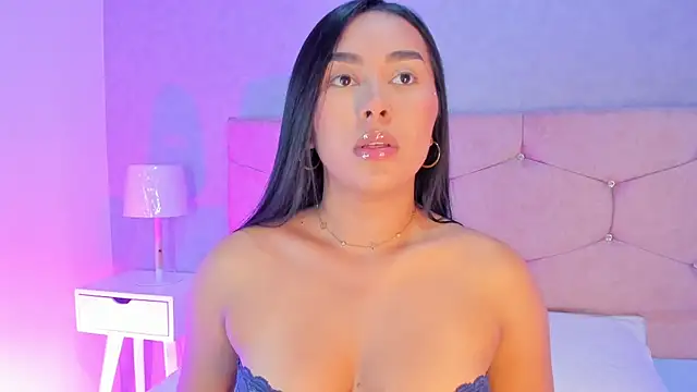 Cameliaa Smiith online show from September 14, 2025, 4:13 am