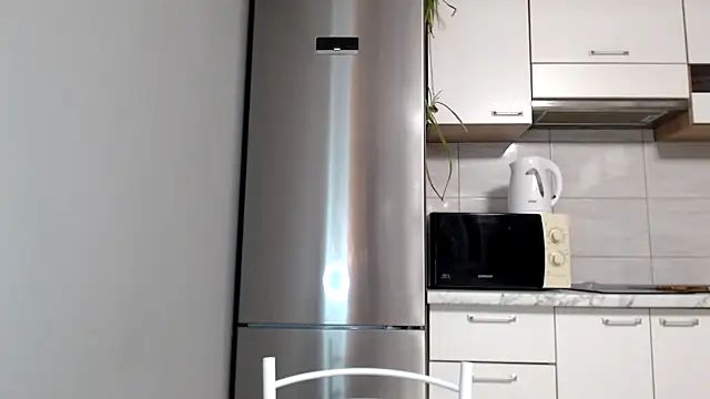 SierraSky  online show from December 16, 2025, 6:12 pm