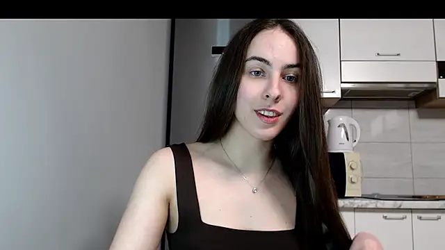 Snapshot of SierraSky_ chatting on April 23, 2026, 5:25 pm SierraSky online show from April 23, 2026, 5:25 pm