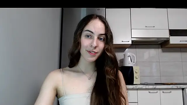 Snapshot of SierraSky_ chatting on May 21, 2026, 5:21 pm SierraSky online show from May 21, 2026, 5:21 pm