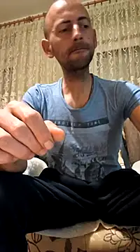 Snapshot of Cirkon1984 chatting on February 11, 2025, 3:29 pm Cirkon1984 online show from February 11, 2025, 3:29 pm