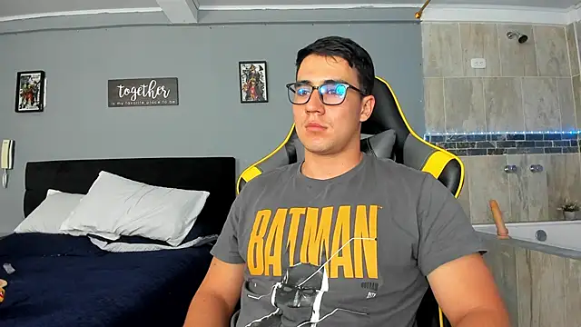 owengray2n online show from January 18, 2025, 2:47 am