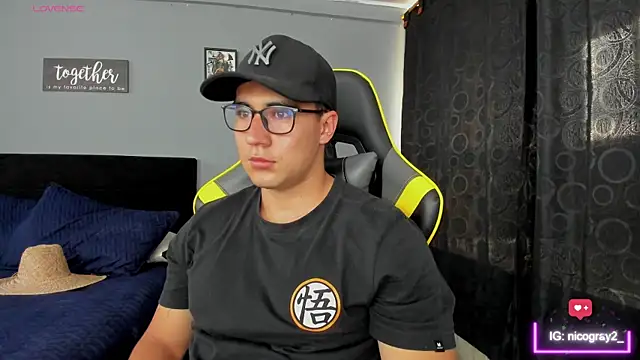 owengray2n online show from March 10, 2025, 7:40 pm