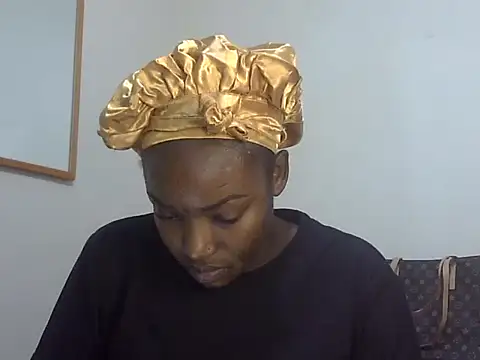 Sexy racy rebel  online show from November 2, 2025, 9:42 pm