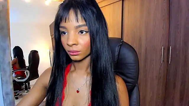 alikahouston4 online show from November 19, 2025, 5:18 am