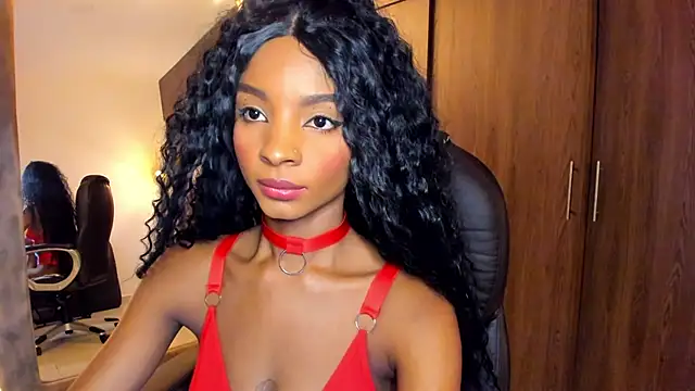 alikahouston4 online show from October 27, 2025, 4:13 am