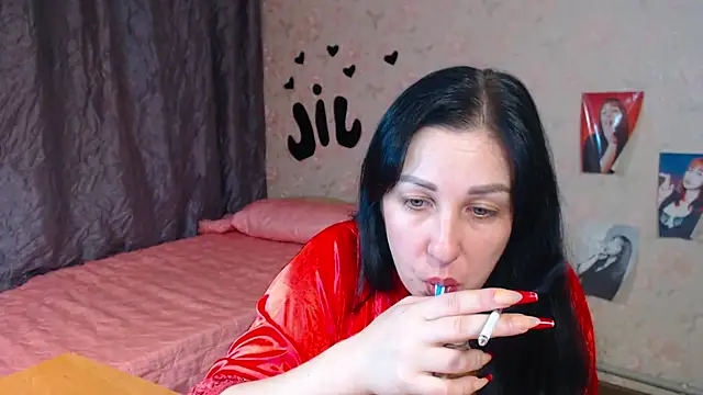 JillStevens online show from November 30, 2025, 7:53 am