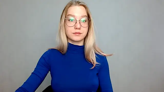 Snapshot of cindi_hot chatting on February 19, 2025, 7:28 am cindi hot online show from February 19, 2025, 7:28 am