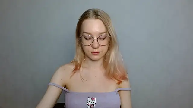 Snapshot of cindi_hot chatting on January 24, 2025, 9:17 am cindi hot online show from January 24, 2025, 9:17 am