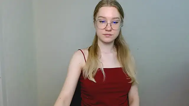 cindi hot online show from March 21, 2026, 11:25 am