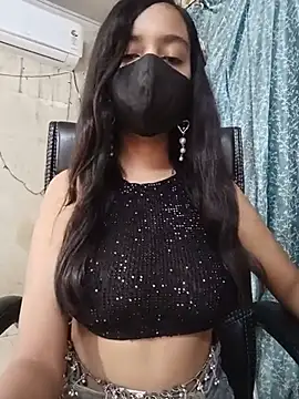 Parinaaz18 online show from July 25, 2026, 1:24 am
