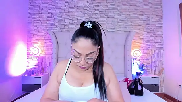 Gina Myers online show from March 8, 2026, 12:19 pm