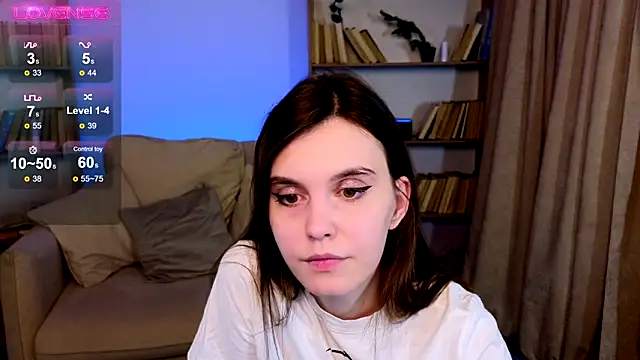 SusieMorris online show from February 21, 2025, 8:07 am