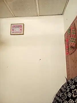 Cute-Pria online show from December 15, 2024, 9:31 pm