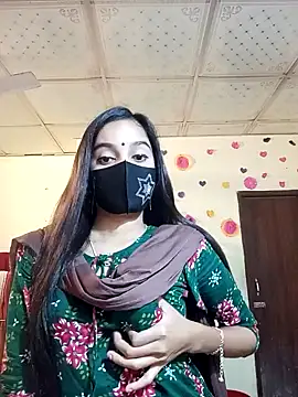 Cute-Pria online show from December 5, 2024, 6:17 pm