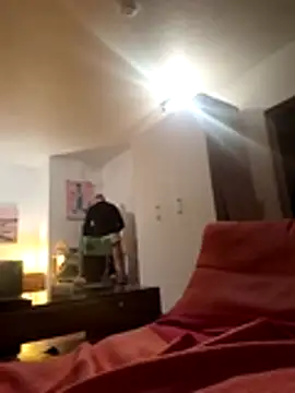 Snapshot of Milkasahne64 chatting on October 29, 2025, 5:56 pm Milkasahne64 online show from October 29, 2025, 5:56 pm