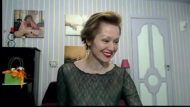 Marquise555 online show from March 17, 2026, 5:05 pm