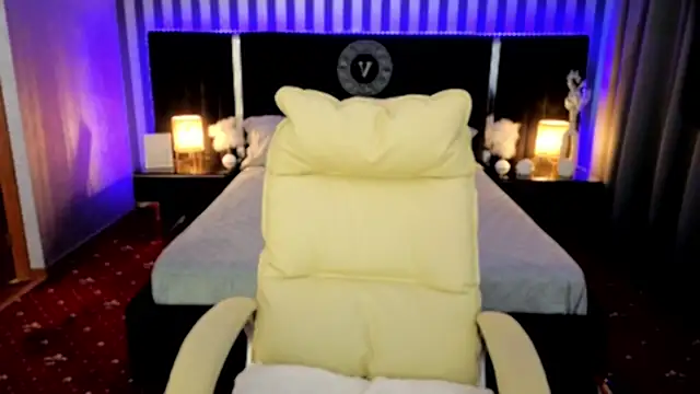 Lexi Si online show from September 26, 2025, 5:47 am