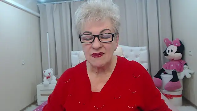 KayleSmoll online show from February 24, 2026, 7:48 pm