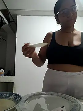 Sofythom1 online show from June 26, 2026, 1:55 am