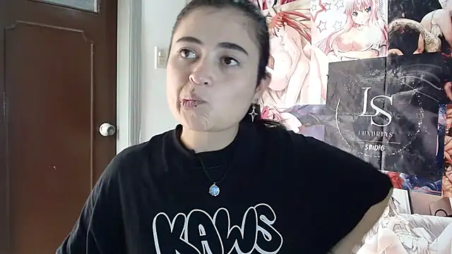 Nylaahh  online show from October 17, 2025, 7:26 pm