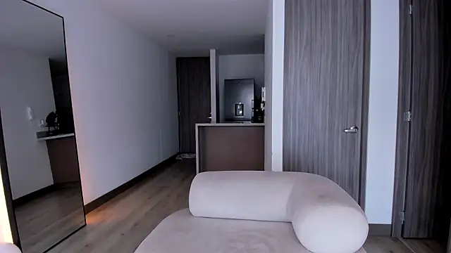 Kaarla    online show from February 8, 2026, 9:56 pm