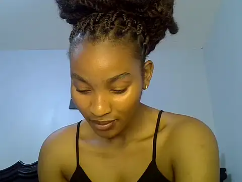 cute-alexis online show from May 16, 2026, 11:31 am