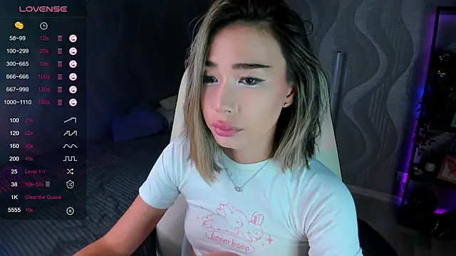 sensualily online show from July 26, 2026, 2:57 pm
