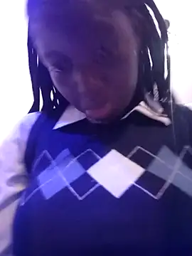 Hotpetite2024 online show from December 4, 2025, 4:28 pm