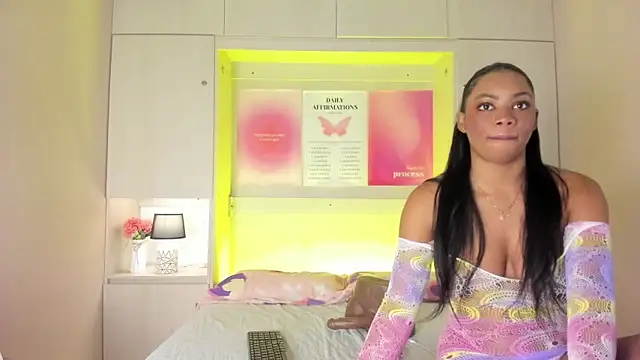 Snapshot of KendallRosse1 chatting on February 28, 2026, 1:22 pm KendallRosse1 online show from February 28, 2026, 1:22 pm