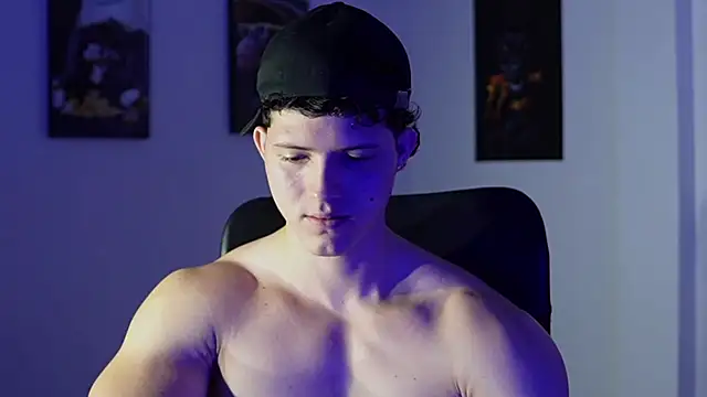 Hazzan Velez online show from December 2, 2025, 5:47 pm