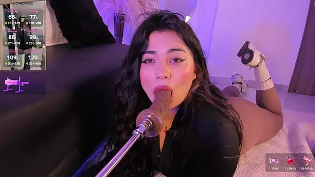 Danna adams01 online show from June 16, 2026, 6:41 pm