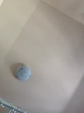 Maryo0001 online show from April 16, 2026, 11:11 am