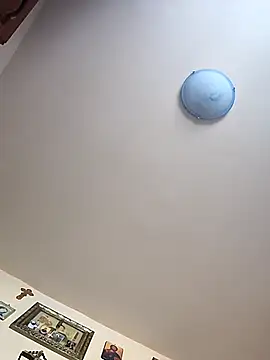 Snapshot of Maryo0001 chatting on November 9, 2025, 10:52 am Maryo0001 online show from November 9, 2025, 10:52 am