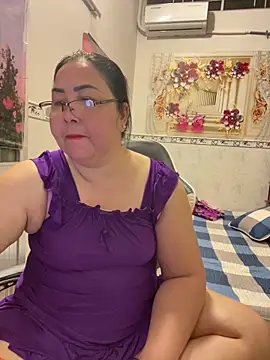 Snapshot of NDith chatting on February 22, 2026, 1:57 pm NDith online show from February 22, 2026, 1:57 pm