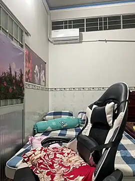 Snapshot of NDith chatting on February 11, 2026, 1:33 pm NDith online show from February 11, 2026, 1:33 pm