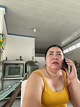 NDith online show from November 6, 2025, 1:20 am