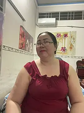 Snapshot of NDith chatting on February 24, 2026, 12:17 pm NDith online show from February 24, 2026, 12:17 pm