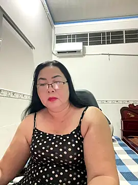 NDith online show from November 17, 2025, 1:04 pm