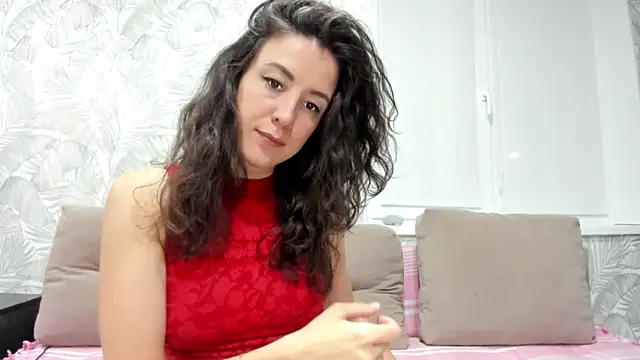 Snapshot of Karina_sunny chatting on June 4, 2026, 7:18 pm Karina sunny online show from June 4, 2026, 7:18 pm