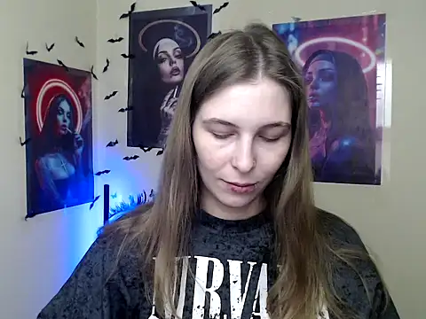 Snapshot of StrangerGi chatting on February 13, 2026, 7:19 am StrangerGi online show from February 13, 2026, 7:19 am