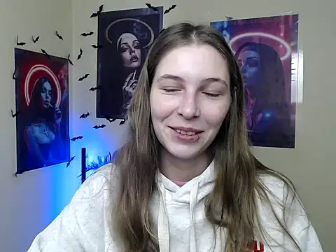 Snapshot of StrangerGi chatting on February 15, 2026, 6:58 am StrangerGi online show from February 15, 2026, 6:58 am