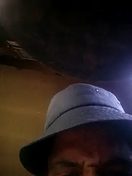 Snapshot of SashaahXXX chatting on February 14, 2026, 12:22 am SashaahXXX online show from February 14, 2026, 12:22 am