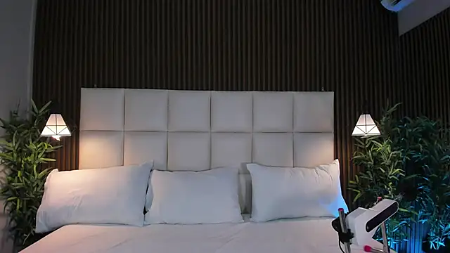 CailynBrowm online show from November 8, 2025, 4:38 am