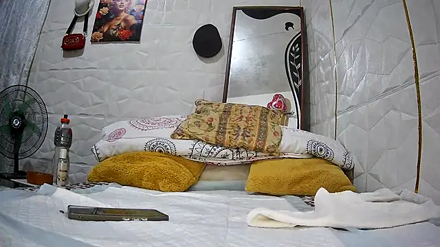 Snapshot of Mendoza_Amaranata chatting on September 19, 2025, 5:22 am Mendoza Amaranata online show from September 19, 2025, 5:22 am