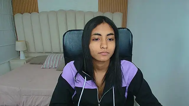 Snapshot of shaneelle chatting on February 3, 2026, 6:22 am shaneelle online show from February 3, 2026, 6:22 am